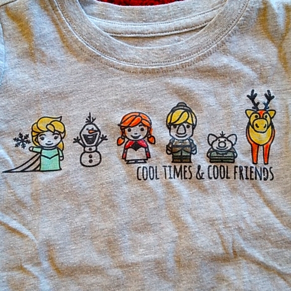 Disney Elsa & Anna 2 Shirt Bundle Sz 4T Blue & Gray w/ Frozen Characters - Picture 3 of 9